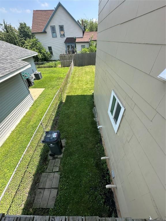 605 4th St SW, Cedar Rapids, IA 52404 - photo 8