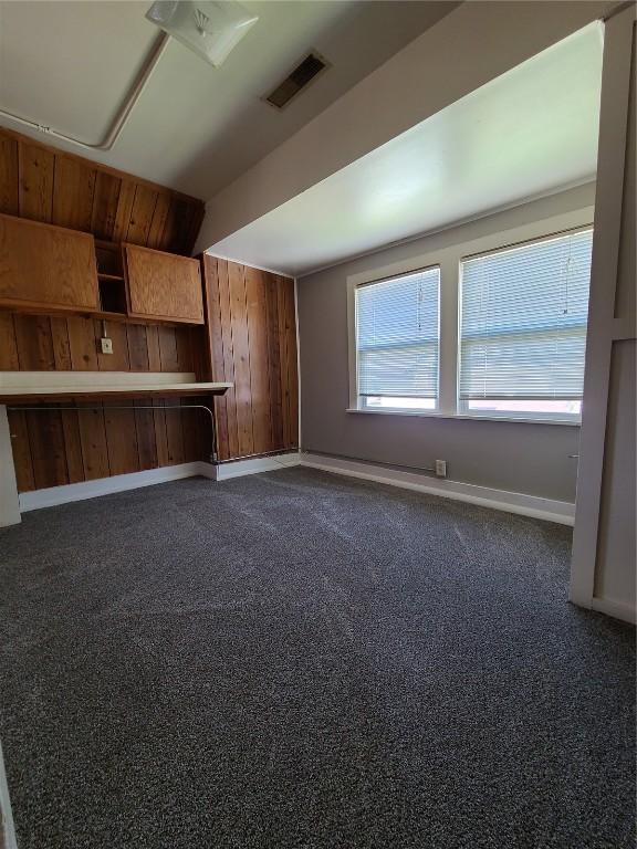 605 4th St SW, Cedar Rapids, IA 52404 - photo 17