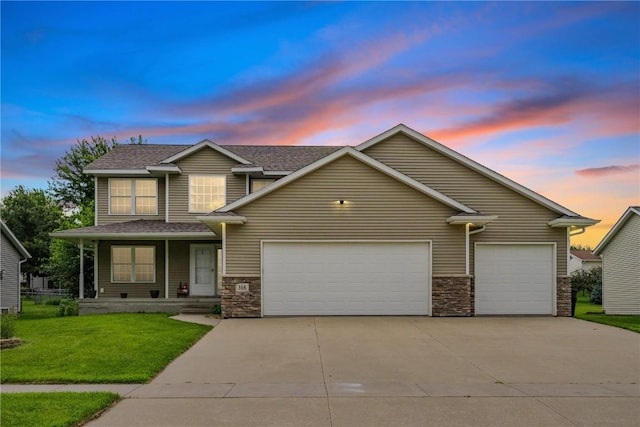 318 Crestview Dr, Center Point, IA 52213 - photo 1