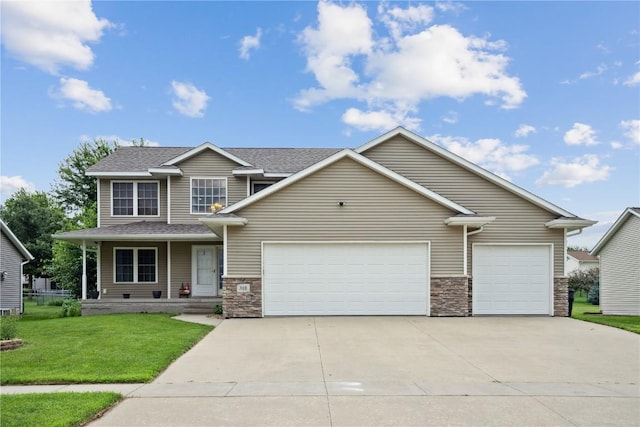 318 Crestview Dr, Center Point, IA 52213 - photo 2
