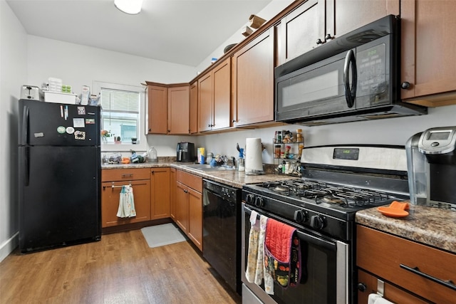 1007 11th St, Marion, IA 52302 - photo 6