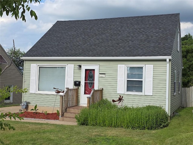 2219 Hamilton St SW, Cedar Rapids, IA 52404 - photo 2