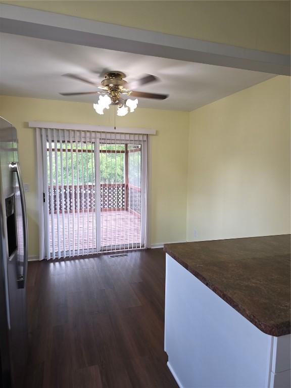 2219 Hamilton St SW, Cedar Rapids, IA 52404 - photo 8