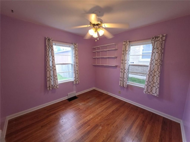 2219 Hamilton St SW, Cedar Rapids, IA 52404 - photo 13