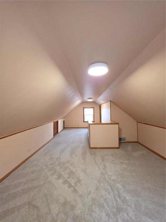 2219 Hamilton St SW, Cedar Rapids, IA 52404 - photo 14