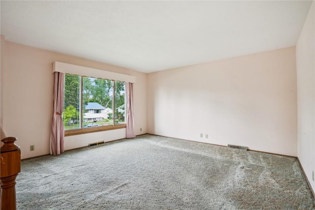 2625 Towne House Dr NE, Cedar Rapids, IA 52402 - photo 3