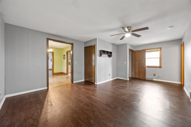 1112 Elmhurst NE, Cedar Rapids, IA 52402 - photo 21