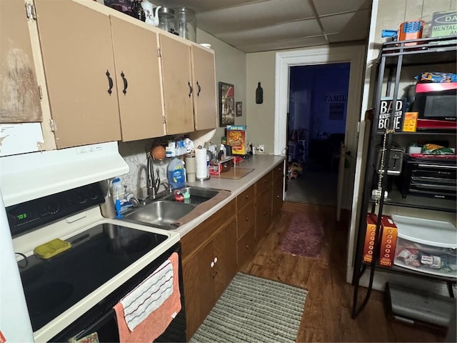 400 Vanderbilt St, Fairfax, IA 52228 - photo 11