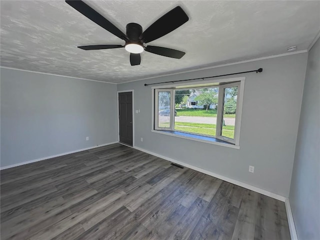 1507 10th Ave SW, Cedar Rapids, IA 52404 - photo 5