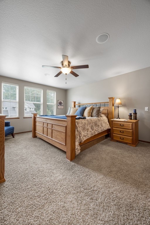 402 Cimarron Dr NE, Hiawatha, IA 52233 - photo 20