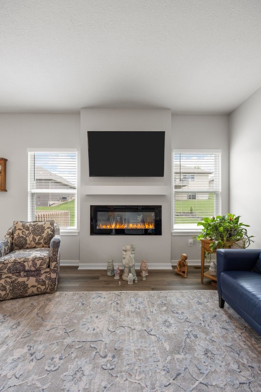 615 Thomas St, Tiffin, IA 52340 - photo 8