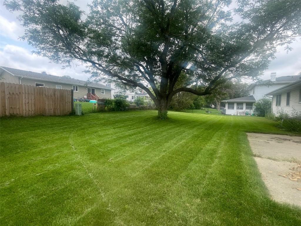 3005 29th Ave, Marion, IA 52302 - photo 2