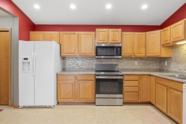3734 Stoneview Cir SW, Cedar Rapids, IA 52404 - photo 10