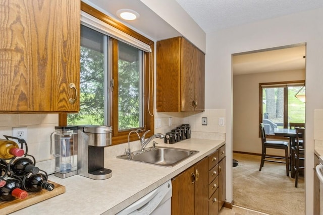 1714 Pikes Peak Ct NE, Cedar Rapids, IA 52402 - photo 8