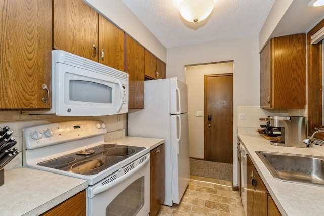 1714 Pikes Peak Ct NE, Cedar Rapids, IA 52402 - photo 9