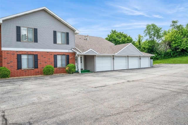 815 Edward Ct SE Unit 140, Cedar Rapids, IA 52403 - photo 3