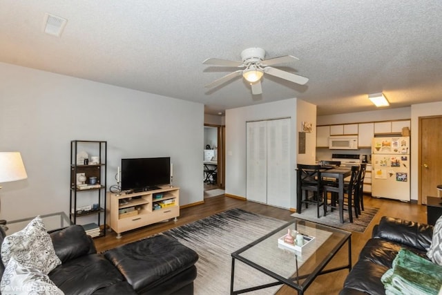 930A Boston Way Unit 11, Coralville, IA 52241 - photo 3