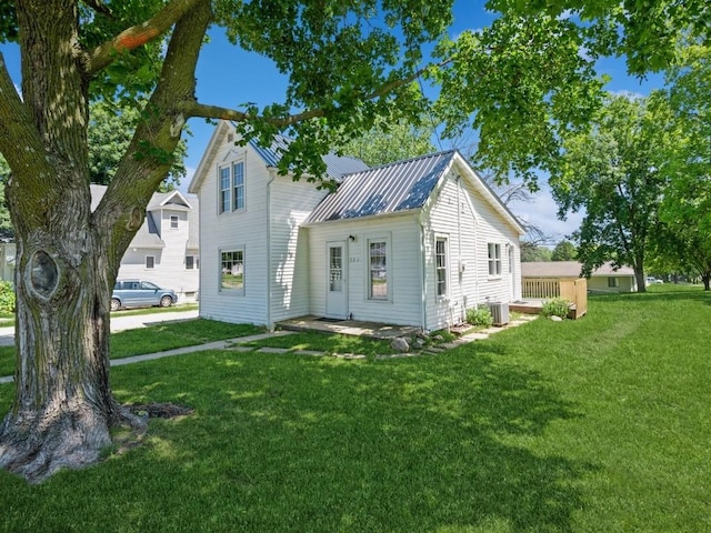 321 3rd St S, Coggon, IA 52218 - photo 2