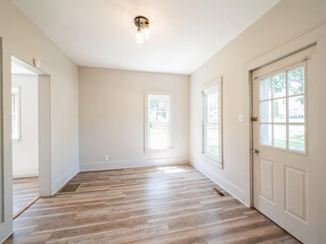 321 3rd St S, Coggon, IA 52218 - photo 5