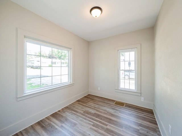 321 3rd St S, Coggon, IA 52218 - photo 11