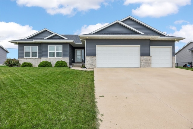 6319 Hoover Trail Rd SW, Cedar Rapids, IA 52404 - photo 1