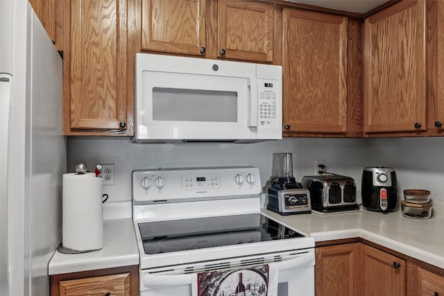 600 Colton Cir NE Unit 6, Cedar Rapids, IA 52402 - photo 8