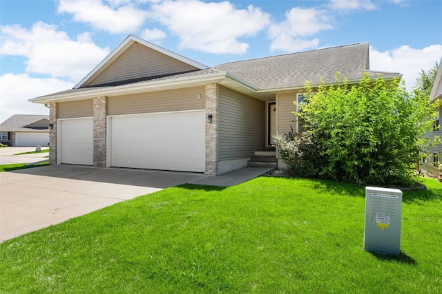 4157 Lakeview Dr SW, Cedar Rapids, IA 52404 - photo 2