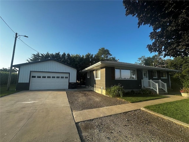 3777 Van Fossen Ln, Toddville, IA 52341 - photo 2