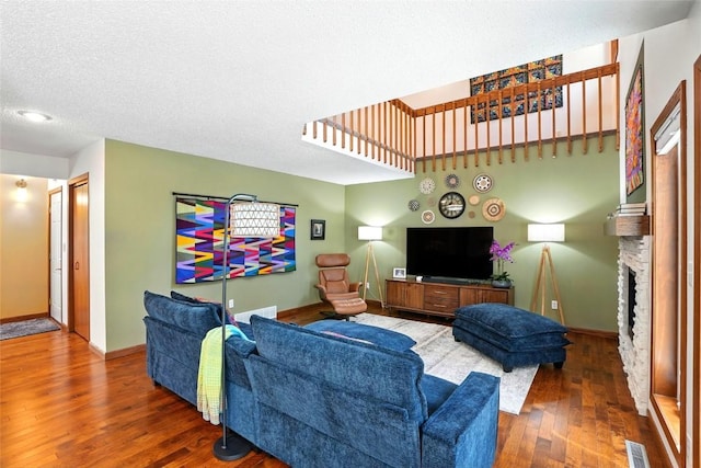 725 E Post Ct SE, Cedar Rapids, IA 52403 - photo 5