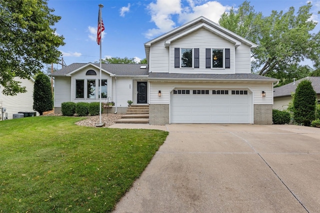 4000 Richland Dr NW, Cedar Rapids, IA 52405 - photo 1