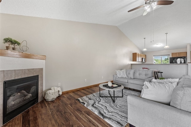 8410 Woodstone Ct SW, Cedar Rapids, IA 52404 - photo 9