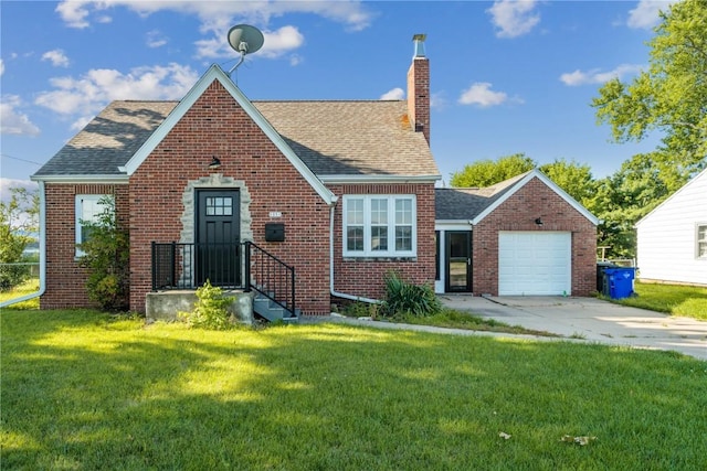 1051 35th St NE, Cedar Rapids, IA 52402 - photo 1