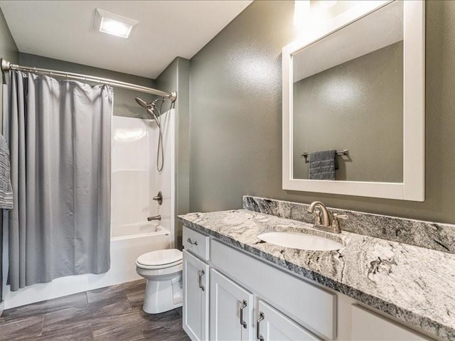 2207 Shady Grove Rd SW, Cedar Rapids, IA 52404 - photo 16