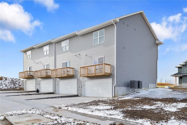314 Sycamore St, West Branch, IA 52358 - photo 2