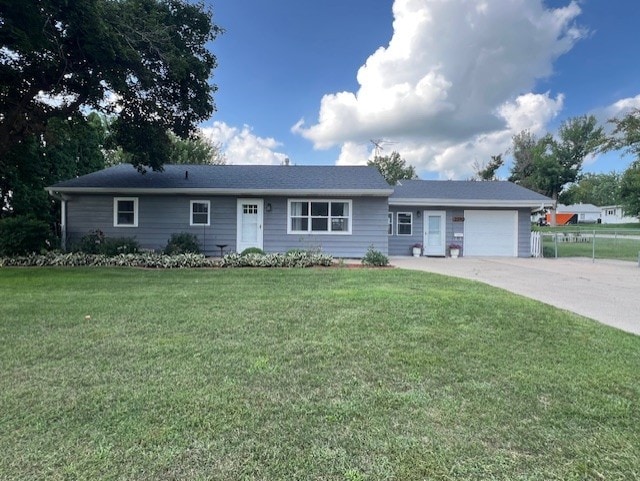 2590 11th Ave, Marion, IA 52302 - photo 1