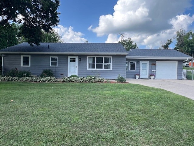 2590 11th Ave, Marion, IA 52302 - photo 2