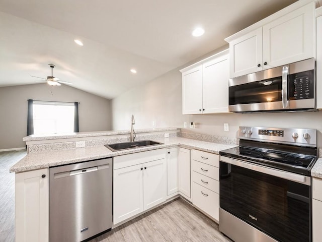 7599 Summerset Ave NE, Cedar Rapids, IA 52402 - photo 8