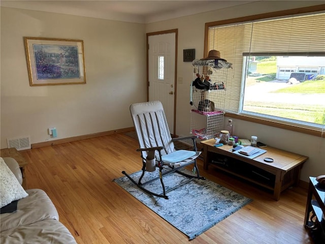 2100 Carolina Dr NE, Cedar Rapids, IA 52402 - photo 4