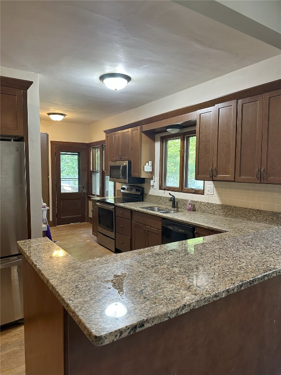926 Bowery St, Iowa City, IA 52240 - photo 12