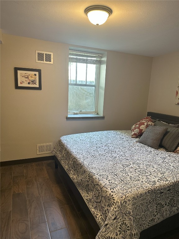 926 Bowery St, Iowa City, IA 52240 - photo 15