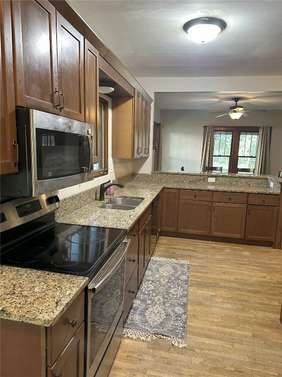 926 Bowery St, Iowa City, IA 52240 - photo 8