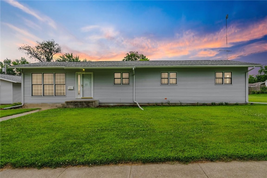 625 W 6th St, Monticello, IA 52310 - photo 1
