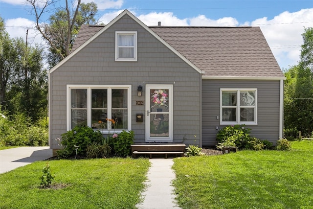 2007 Franklin Ave NE, Cedar Rapids, IA 52402 - photo 1