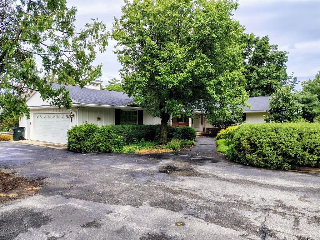 341 34th St SE, Cedar Rapids, IA 52403 - photo 1
