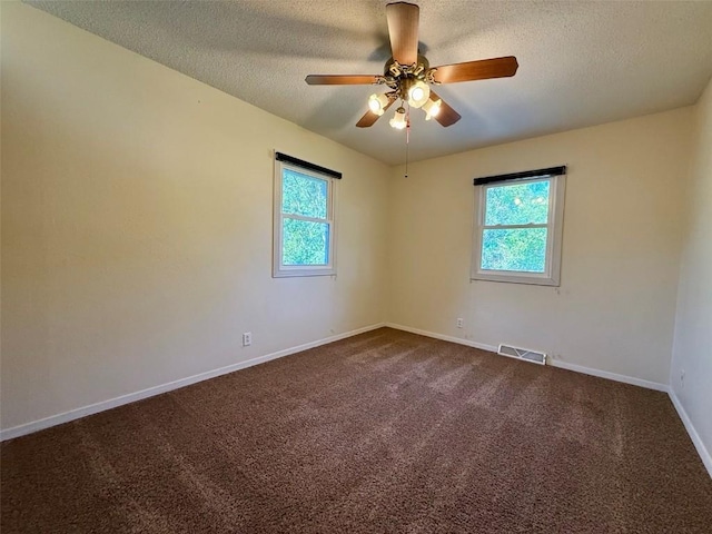 3104 Woodland Dr SW, Cedar Rapids, IA 52404 - photo 9