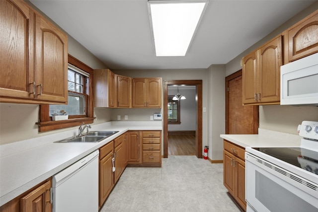 615 34th St NE, Cedar Rapids, IA 52402 - photo 3