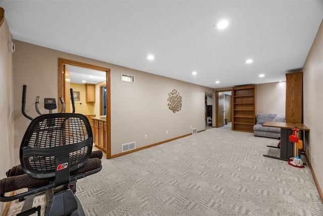 6810 Idlebrook Ln NE, Cedar Rapids, IA 52402 - photo 23