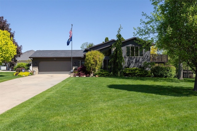 3840 Holly Dr SW, Cedar Rapids, IA 52404 - photo 2