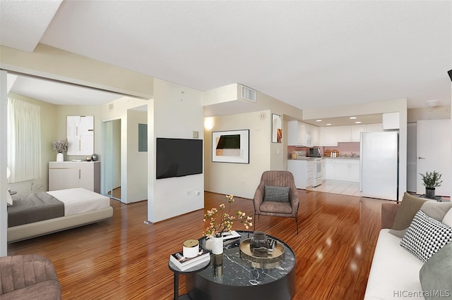 1314 Kalakaua Ave Unit 1113, Honolulu, HI 96826 - photo 3