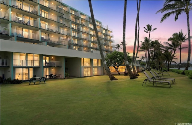 53-567 Kamehameha Hwy Unit Bh-215, Hauula, HI 96717 - rear view of property with a lawn